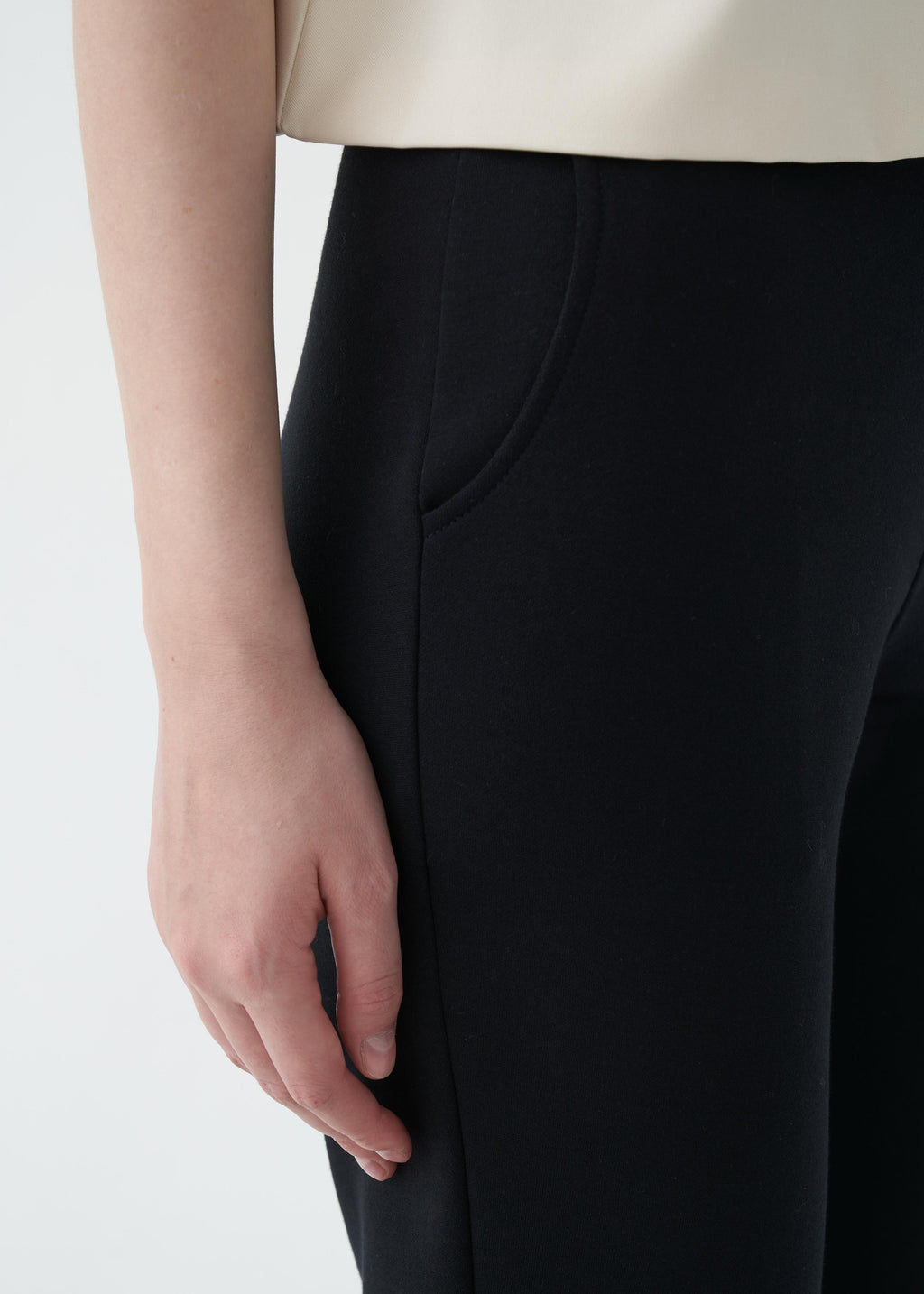 Larni Black Pants