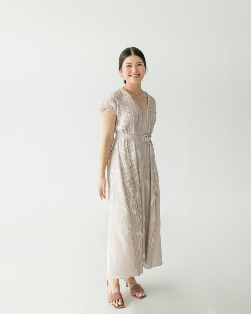 Aella Dusty Pink Dress