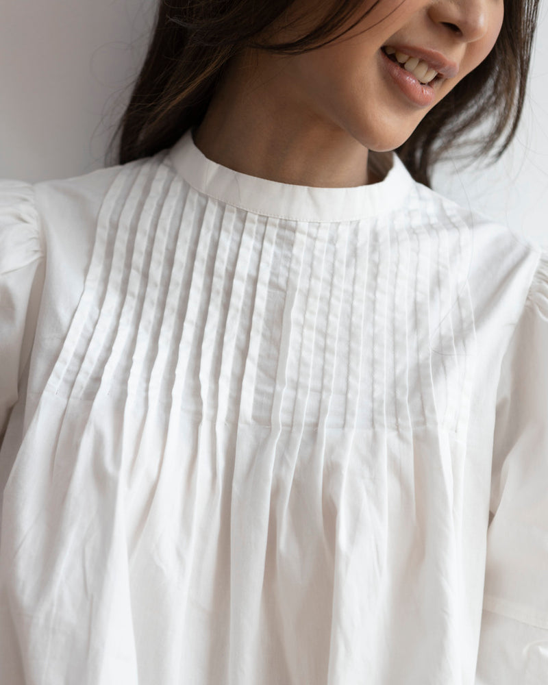 Callia White Top